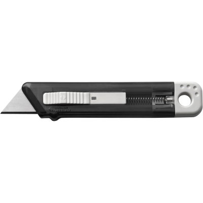 PLASTIC CUTTER in Black