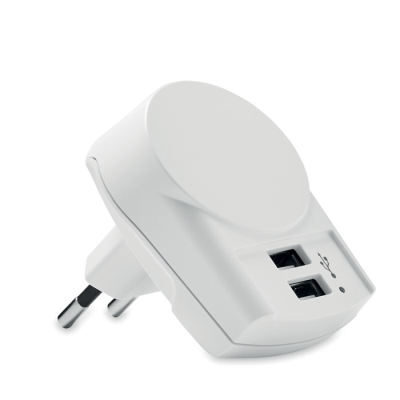 Picture of SKROSS EURO USB CHARGER (2XA) in White.