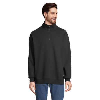 Picture of CONRAD SWEAT ZIP COLLAR in Black