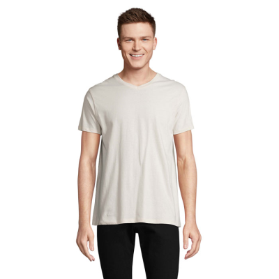 Picture of REGENT V V-NECK TEE SHIRT in White