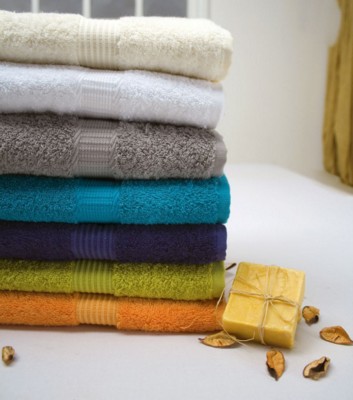 Picture of COTTON TERRY TOWEL.