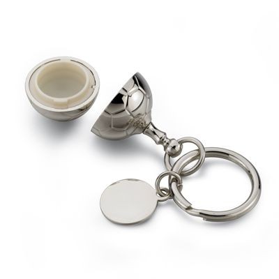 Picture of ROUND FOOTBALL METAL KEYRING in Silver.