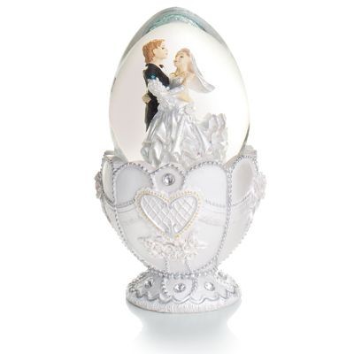 Picture of EGG SHAPE MUSICAL CAROUSEL WEDDING COUPLE.