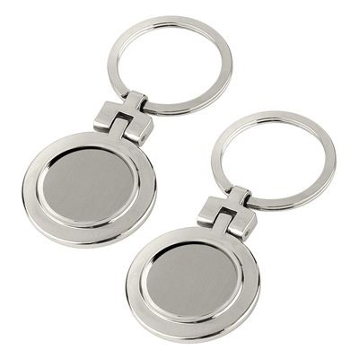 Picture of DOUBLE GROOVE ROUND SILVER METAL KEYRING.