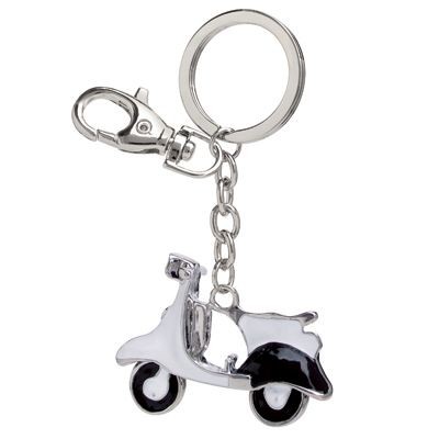 Picture of VESPA SCOOTER METAL KEYRING in Black & White.