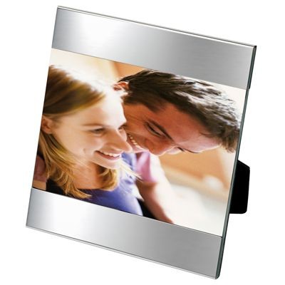 Picture of SHINY SILVER METAL PHOTO FRAME.