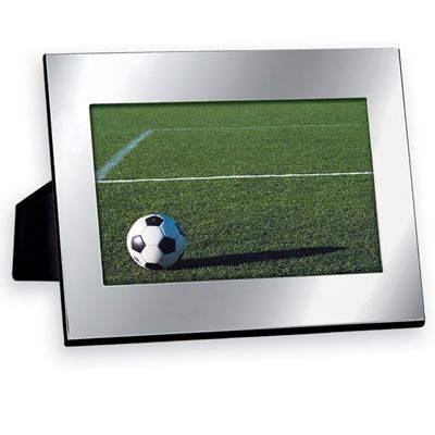 Picture of SHINY SILVER METAL PHOTO FRAME.