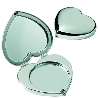 Picture of HEART SILVER METAL COMPACT POCKET MIRROR.