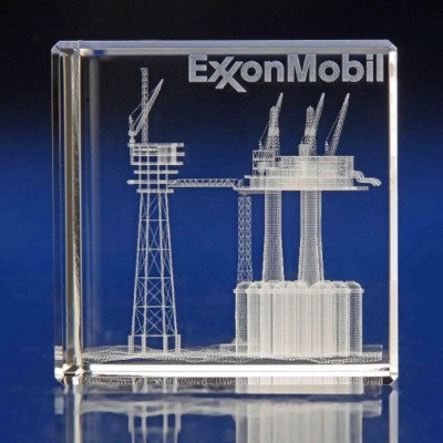 Picture of OIL RIG AWARDS & PAPERWEIGHT CRYSTAL GLASS GIFT IDEA.