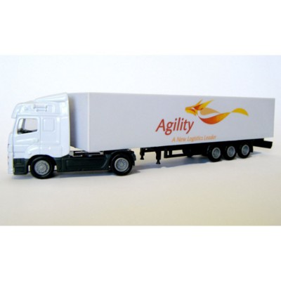 Picture of ARTICULATED TRUCK AND TRAILER MODEL in White.