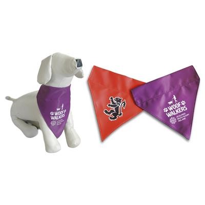 Picture of TRANGULAR PET BANDANA.