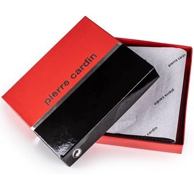Picture of PIERRE CARDIN WALLET in Gift Box.