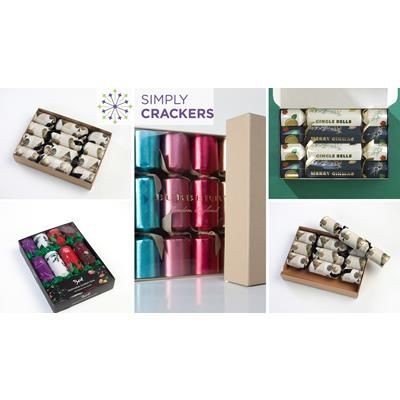 Picture of BESPOKE BOX OF 4 CHRISTMAS CRACKERS