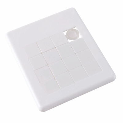 Picture of HANDY SQUARE-SHAPED PUZZLE PASTIME