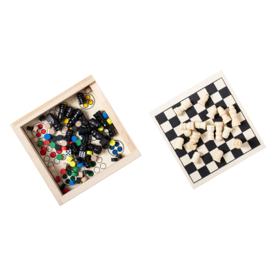 Picture of PARCHESS GAME SET.