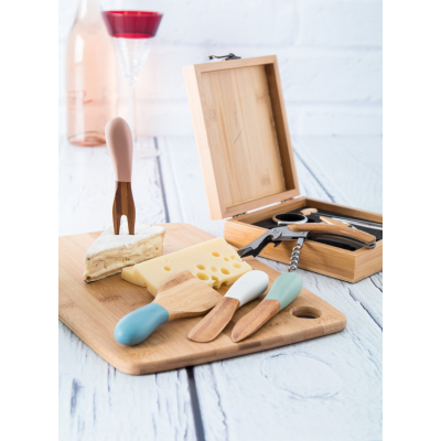 Picture of BOURSIN CHEESE KNIFE SET.