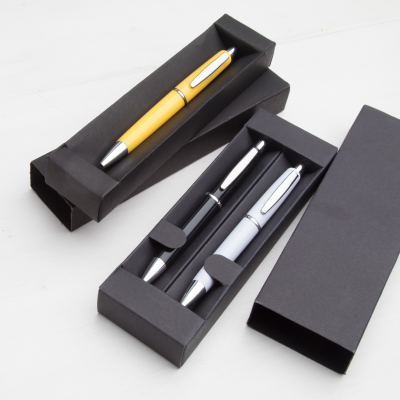 Picture of KYRA PEN CASE in Black