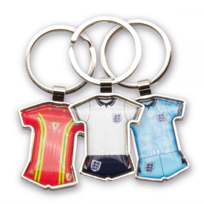 Picture of SPORTS KIT SHAPE KEYRING (UK STOCK)