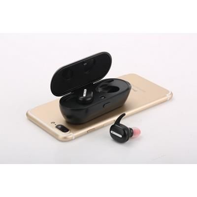 Picture of BLUETOOTH PLASTIC HEADPHONES with Case.