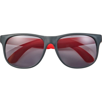 Picture of SUNGLASSES in Red.