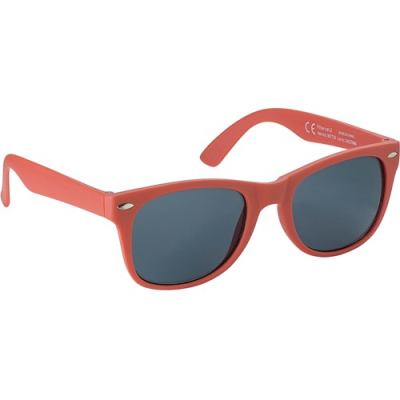 Picture of RECYCLED PLASTIC SUNGLASSES in Red