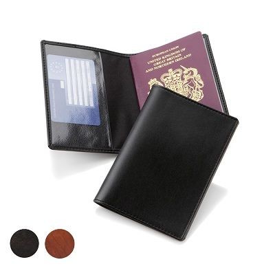 Picture of LEATHER PASSPORT WALLET in Richmond Nappa Leather.