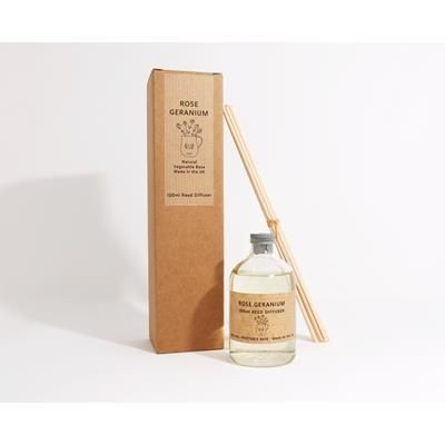 Picture of 100ML REED FRAGRANCE DIFFUSER in Clear Transparent Glass Bottle.