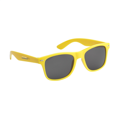 Picture of MALIBU SUNGLASSES in Yellow.