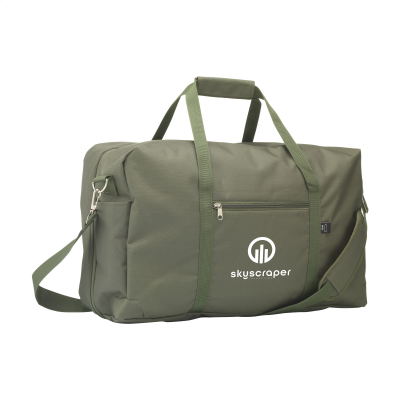 Picture of MANCHESTER RPET TRAVELBAG in Green.
