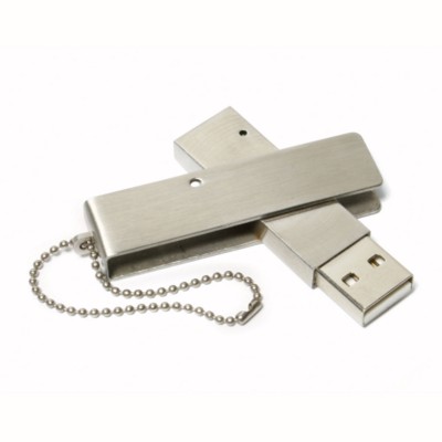 Picture of TWISTER 5 USB MEMORY STICK in Silver.