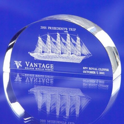 Picture of ARC GLASS AWARD TROPHY.