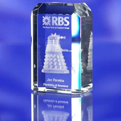 Picture of BEVELLED TOP GLASS AWARD TROPHY.