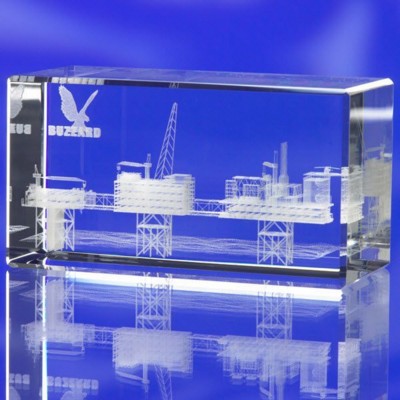 Picture of BEVELLED RECTANGULAR GLASS BLOCK.
