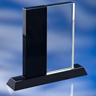 Picture of BLACK SIDED GLASS AWARD TROPHY.