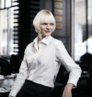 Picture of HENBURY LADIES LONG SLEEVE FITTED SHIRT