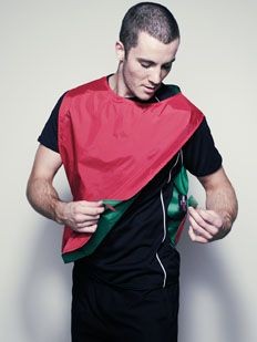 Picture of FINDEN & HALES REVERSIBLE BIB