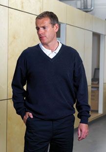 Picture of RTY WOOL & ACRYLIC V NECK JUMPER
