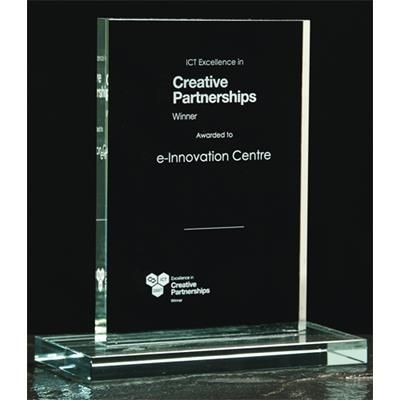 Picture of JADE RECTANGULAR TROPHY AWARD CUBE BLOCK, 150MM HIGH SUPPLIED in a Presentation Box