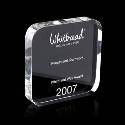 Picture of SQUARE CRYSTAL AWARD with Rounded Corners 100Mm Sq x 20Mm Supplied in a Presentation Box