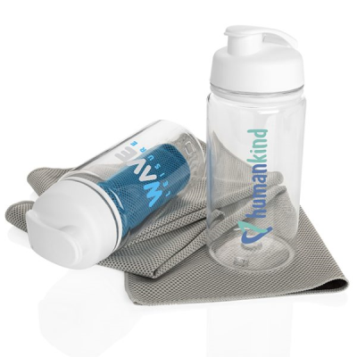 Picture of SPORTS TOWEL AND BOTTLE SET.