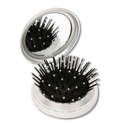 Picture of HAIR BRUSH in White.