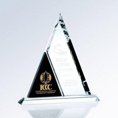 Picture of DUET TRIANGLE GLASS AWARD.