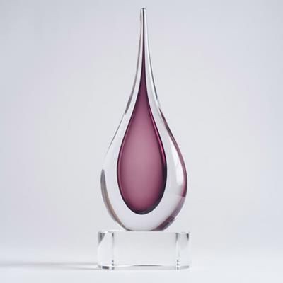 Picture of AMETHYST TEARDROP ON BASE AWARD.