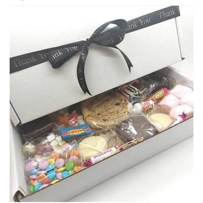 Picture of XL TREAT BOX.