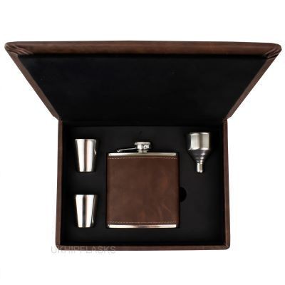 Picture of LUXURY HIP FLASK GIFT SET in Dark Brown.