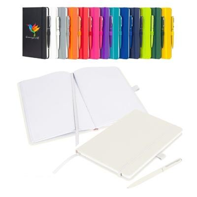 Picture of NOTES LONDON WILSON BLANCO A5 NOTEBOOK & PEN in White