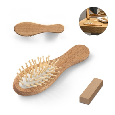 Picture of DERN WOOD HAIRBRUSH with Round Bamboo Bristles