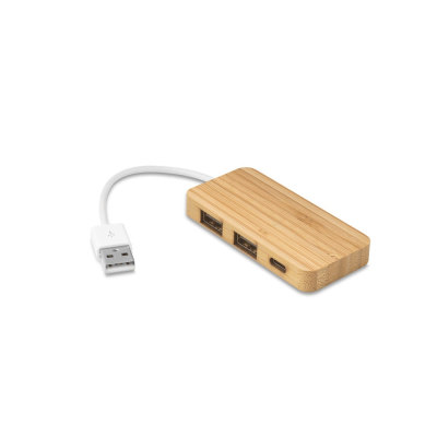 Picture of MOSER HUB with 2 Usb-A & 1 Usb-C Ports in Bamboo in Natural