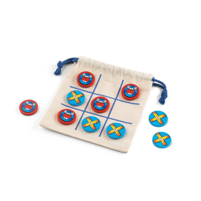 Picture of CROSSES CLASSIC 10-PIECE PLYWOOD TIC TAC TOE GAME in Light Natural