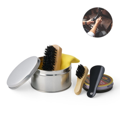 Picture of COBB 6-PIECE SHOE CLEANING KIT.